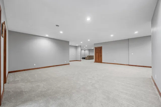 $865,000 | 30180 Tower Road, Detroit Lakes, MN 56501