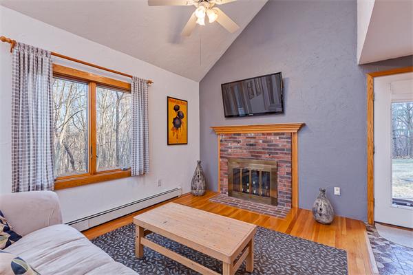 6 Lincoln Street Hopkinton, MA 01748 - Photo 3 of 26