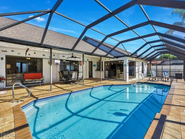 $519,000 | 800 El Dorado Parkway West, Cape Coral, FL 33914