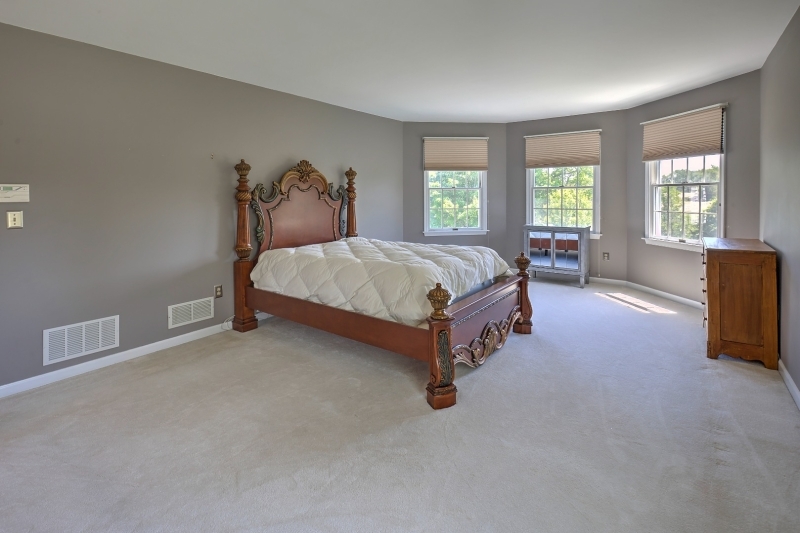 22 Red School House Road Lebanon, NJ 08833 - Photo 19 of 36