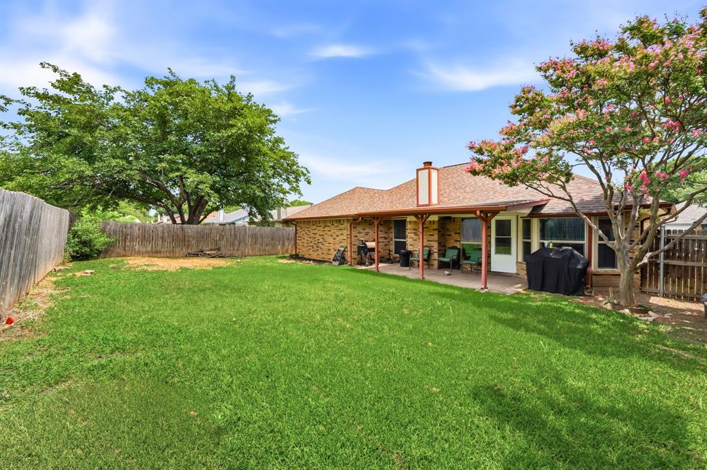 8009 Berrybrook Drive Watauga, TX 76148 - Photo 25 of 27