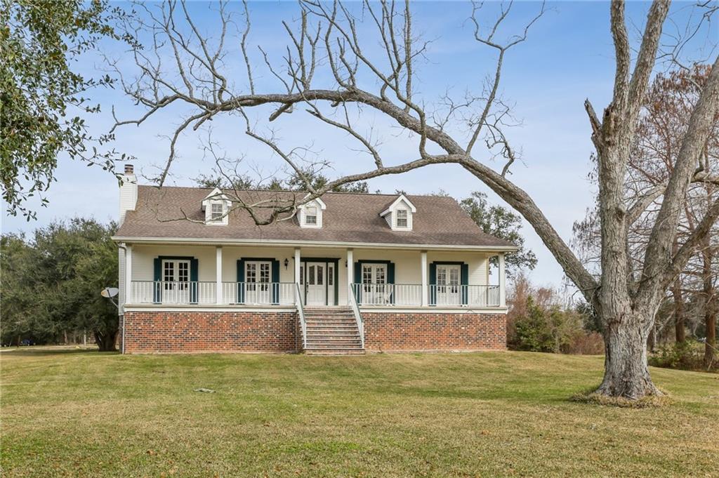 3109 Bayou Road St. Bernard, LA 70085 - Photo 2 of 24