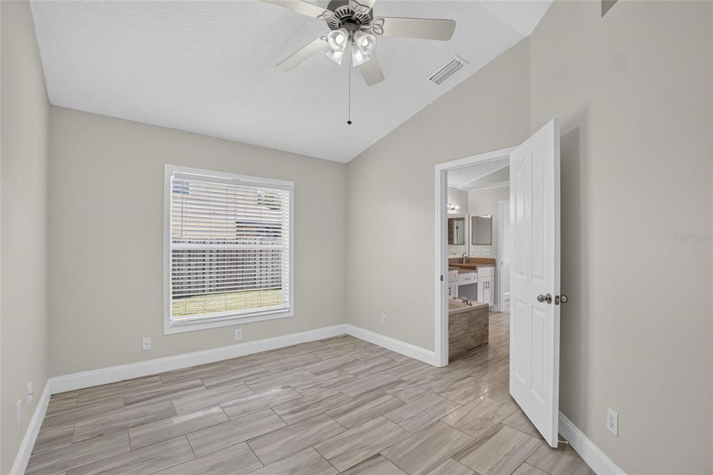 1434 Hatcher Loop Drive Brandon, FL 33511 - Photo 38 of 72