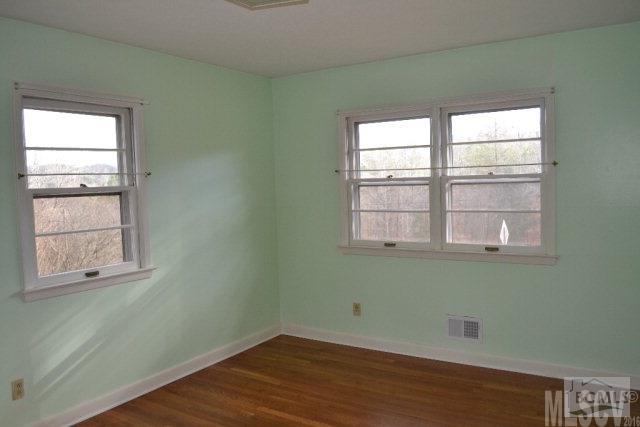 1792 Propst Road Morganton, NC 28655 - Photo 9 of 25 Gallery Image 9