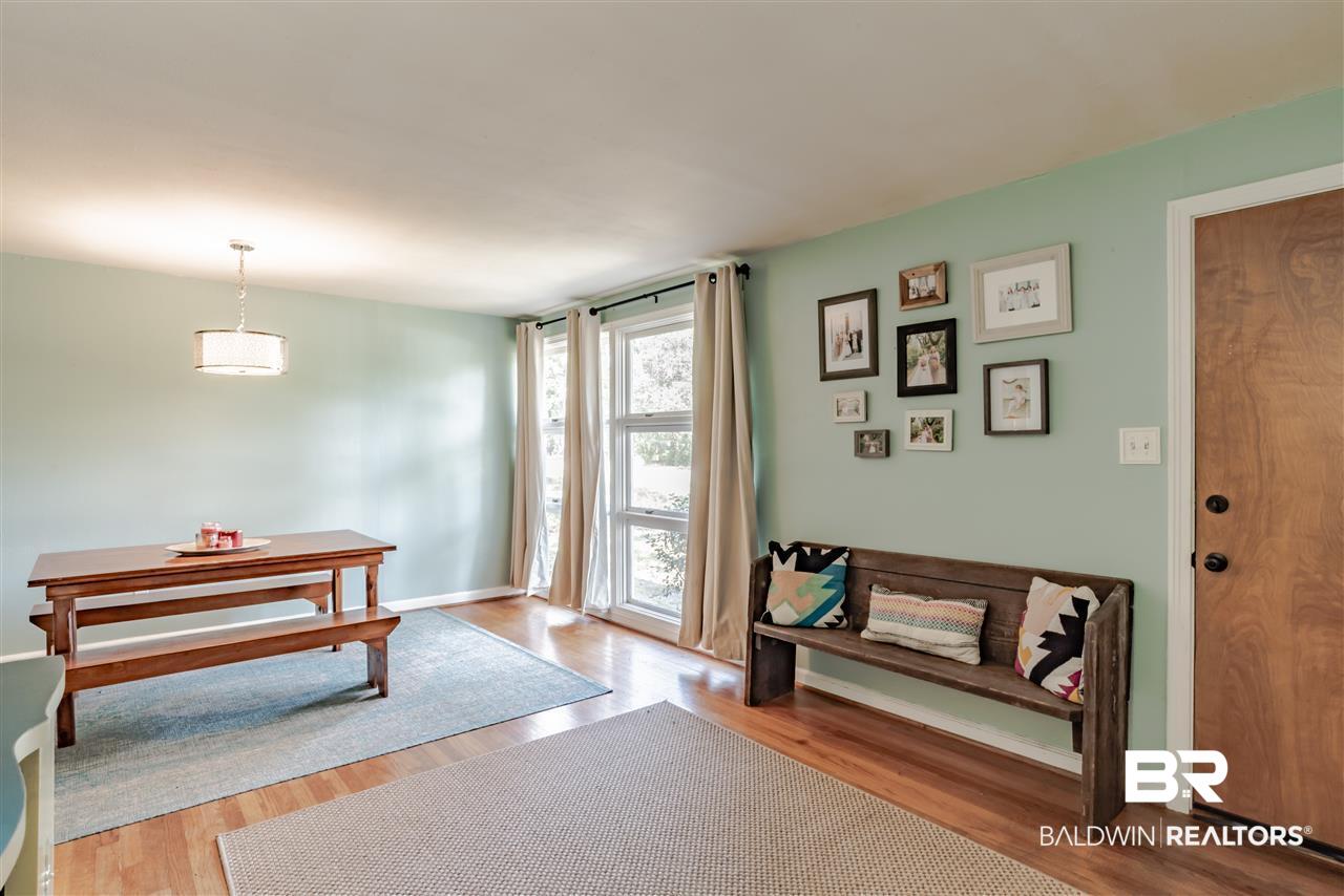 407 Thornton Place Mobile, AL 36609 - Photo 5 of 25
