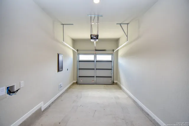 $1,695 | 8306 V. Verona, Unit 104, San Antonio, TX 78227