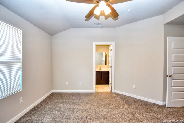 $1,695 | 8306 V. Verona, Unit 104, San Antonio, TX 78227