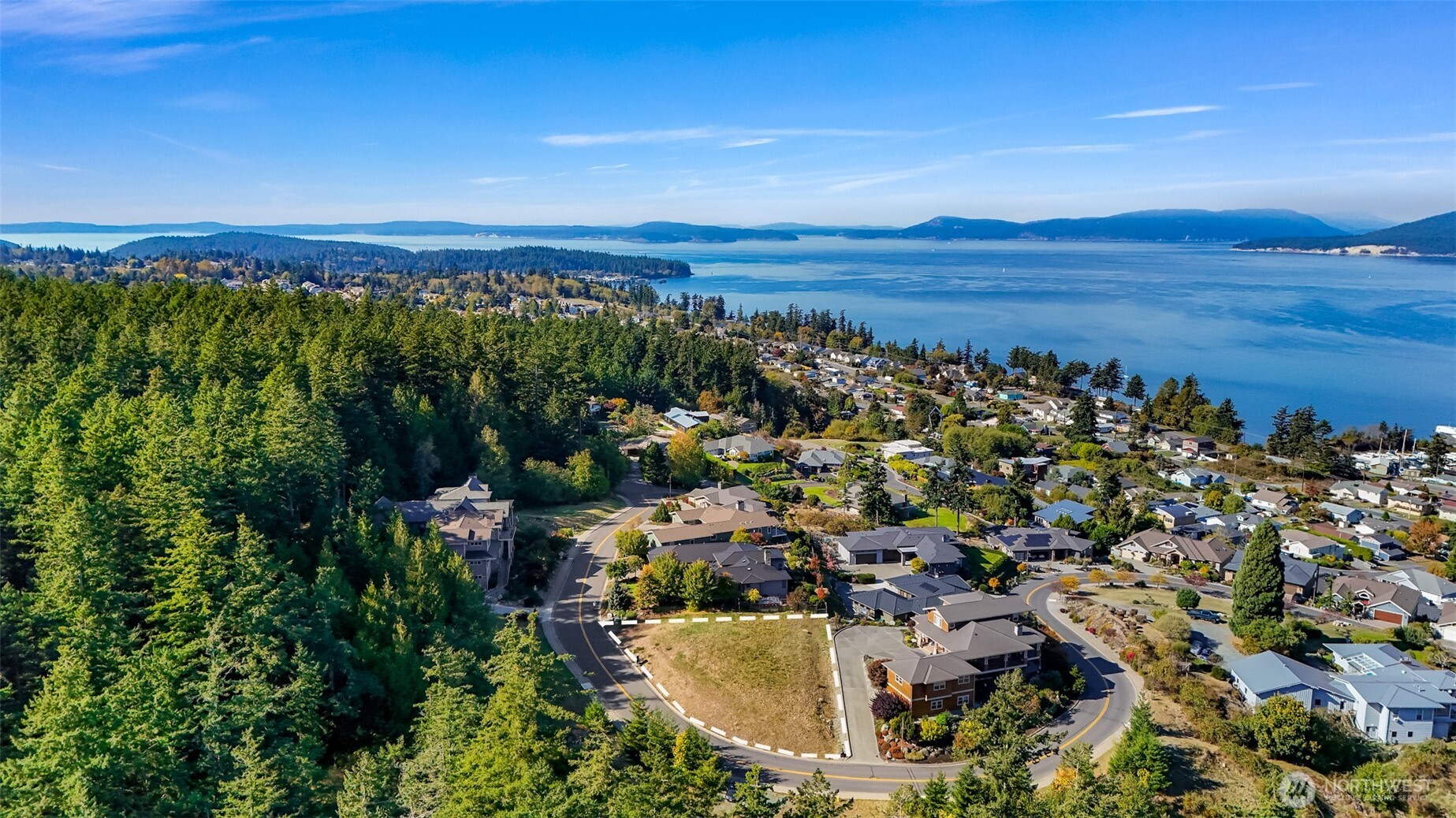2904 17th Street Anacortes, WA 98221 - Photo 10 of 15 an aerial view of multiple house