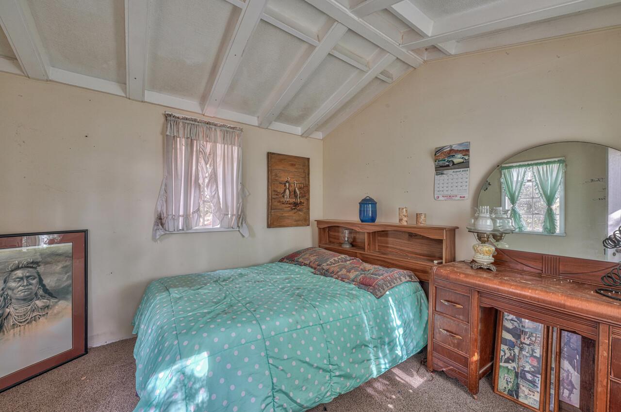 18675 Moro Road Salinas, CA 93907 - Photo 23 of 34 Gallery Image 23