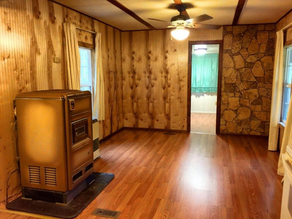 430 Spivey Mountain Road Erwin, TN 37650 - Photo 3 of 16 Photo 3