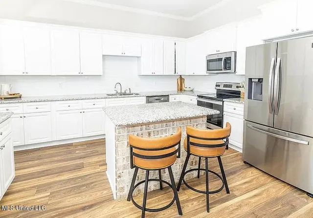 $287,900 | 109 Allie Lane, Canton, MS 39046