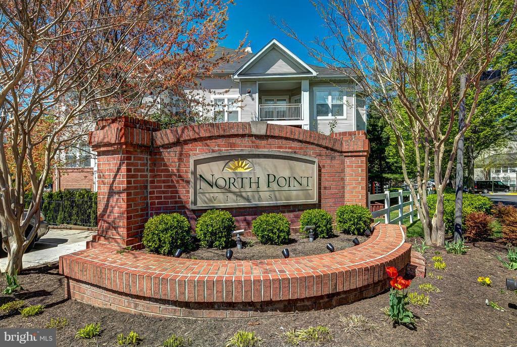 1515 North Point Drive, Unit 304 Reston, VA 20194 - Photo 21 of 23 Exterior (General)