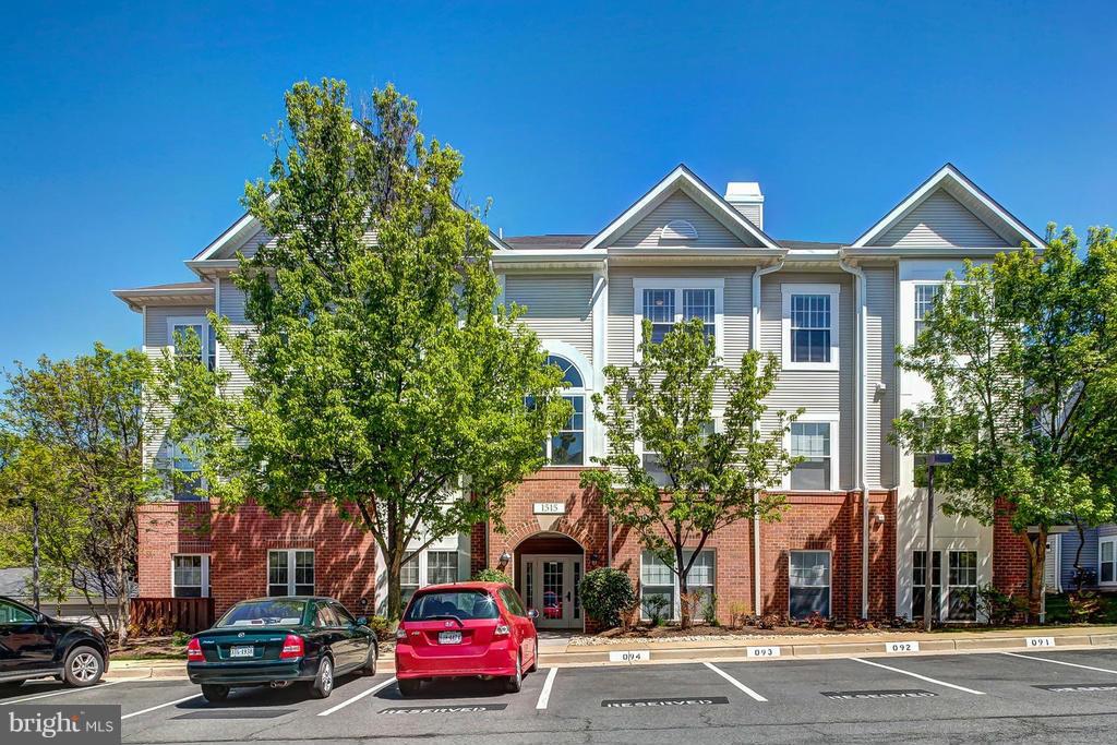1515 North Point Drive, Unit 304 Reston, VA 20194 - Photo 22 of 23 Exterior (Front)