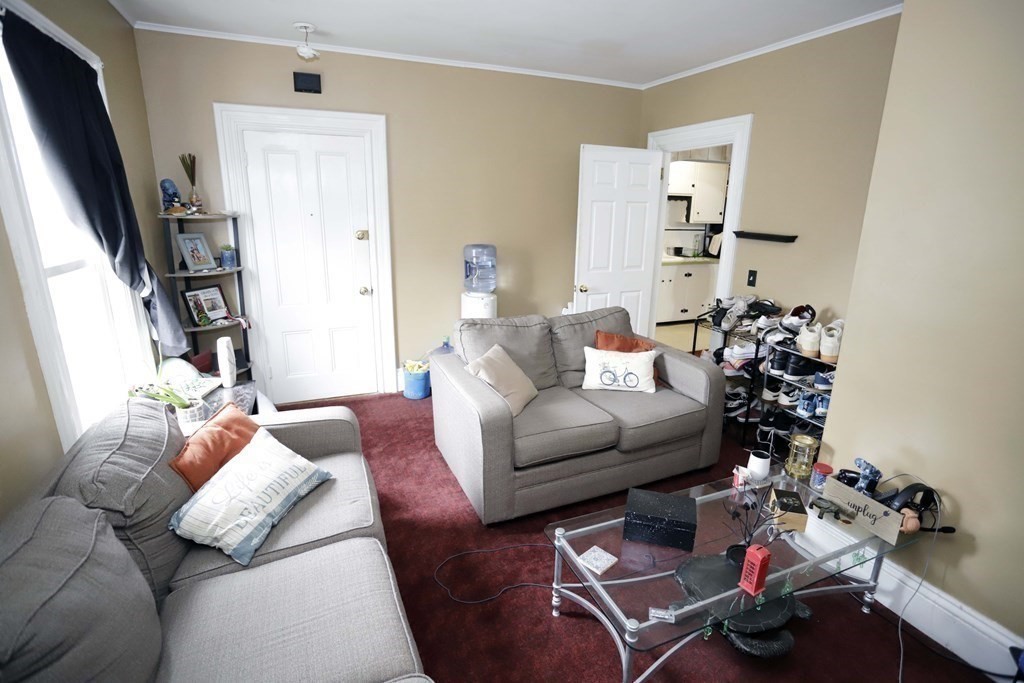 527 4th Street Fall River, MA 02721 - Photo 12 of 24