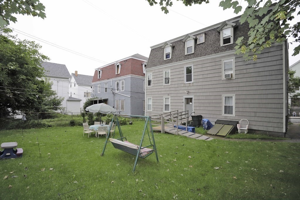 527 4th Street Fall River, MA 02721 - Photo 20 of 24