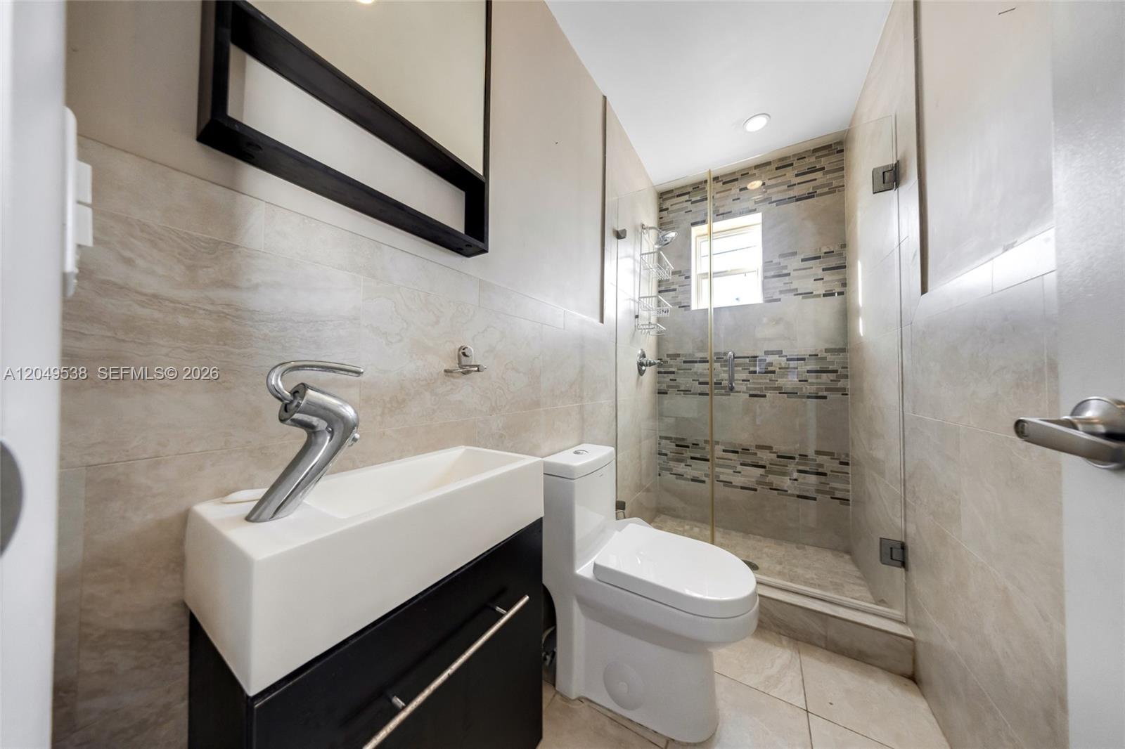 490 West 33rd Place Hialeah, FL 33012 - Photo 19 of 25
