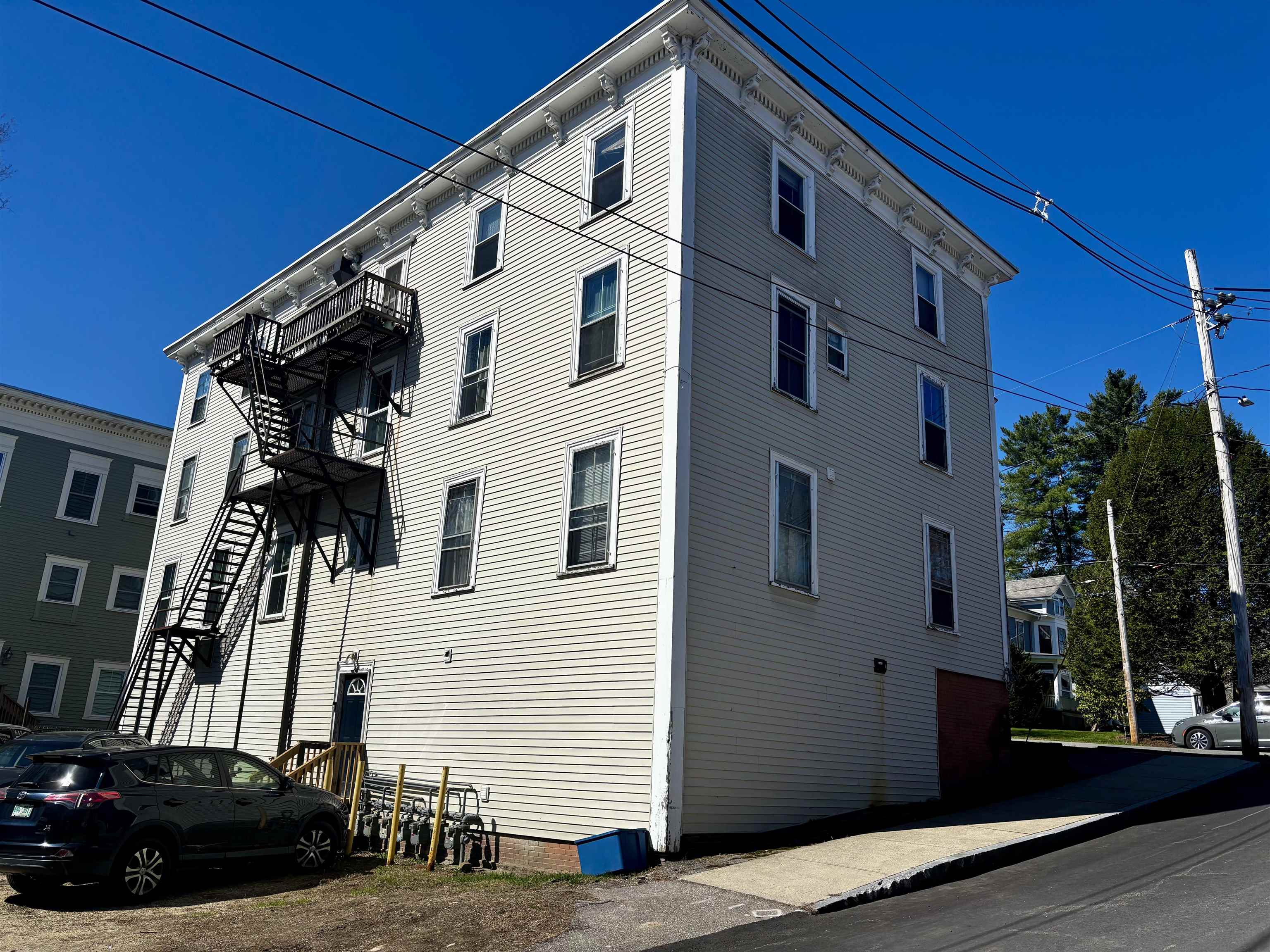 16-18 Cushing Street Dover, NH 03820 - Photo 7 of 36