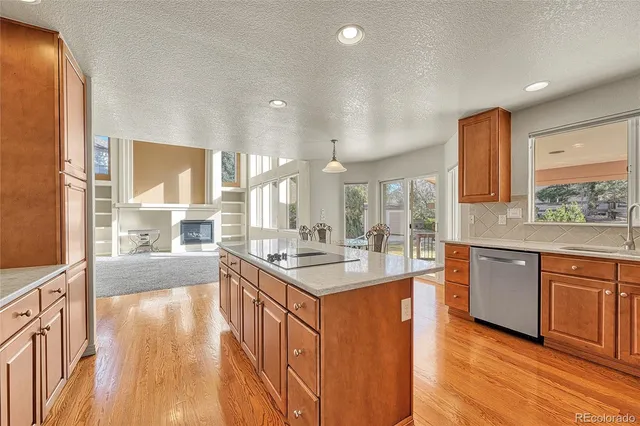 $865,000 | 17672 East Weaver Place, Aurora, CO 80016