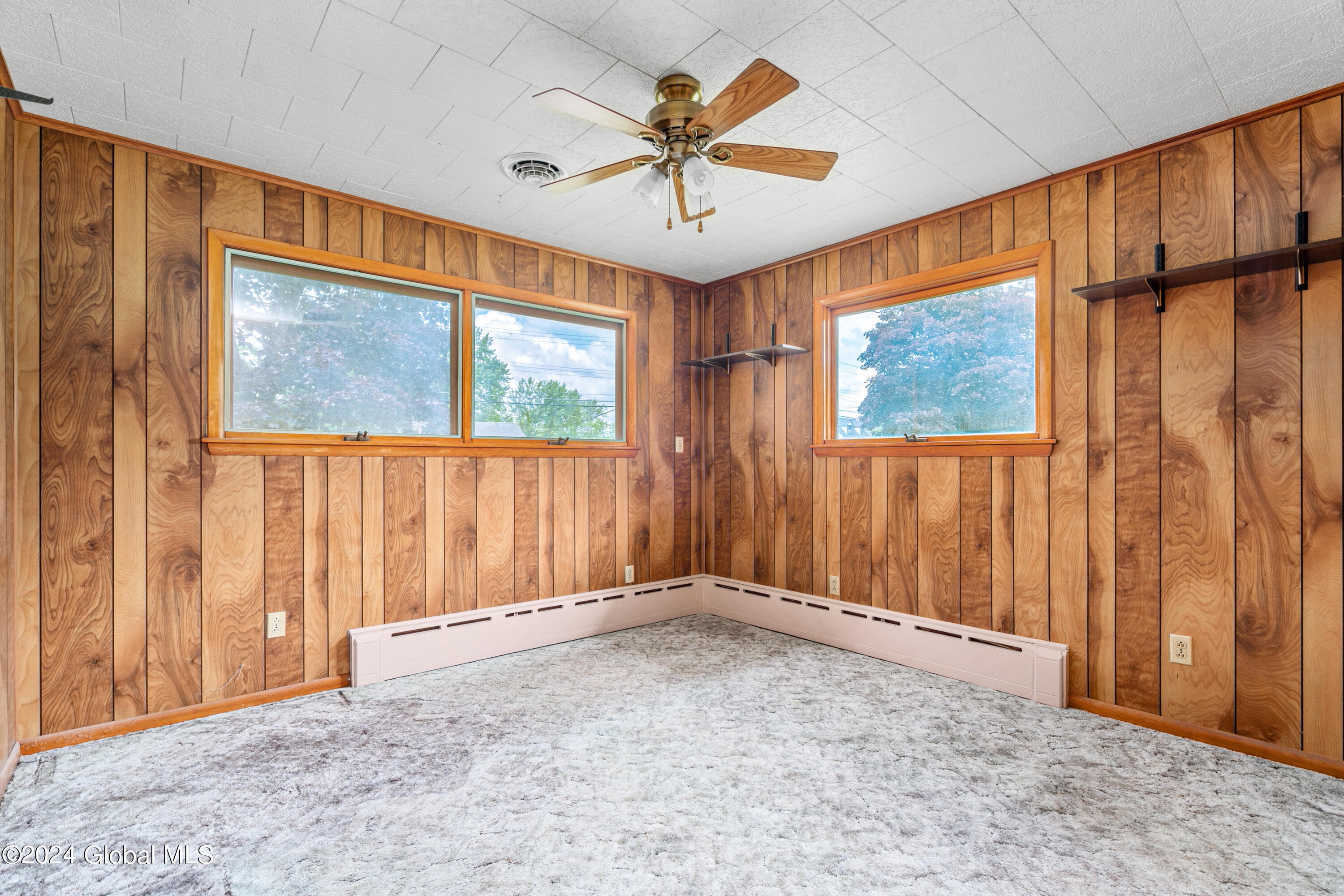 137 Middletown Road Waterford, NY 12188 - Photo 15 of 29 14