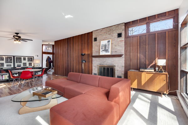 51 Wilcox Avenue Elgin, IL 60123 - Photo 4 of 20