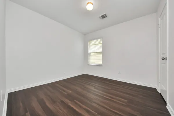 $2,100 | 10306 White Fir Villa Avenue, Houston, TX 77044