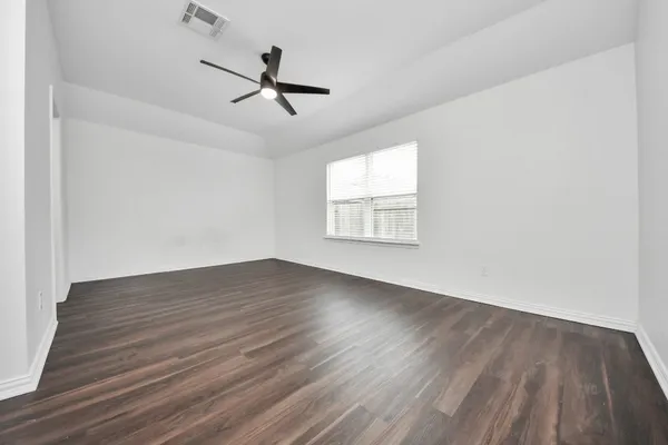 $2,100 | 10306 White Fir Villa Avenue, Houston, TX 77044