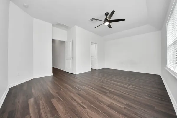 $2,100 | 10306 White Fir Villa Avenue, Houston, TX 77044