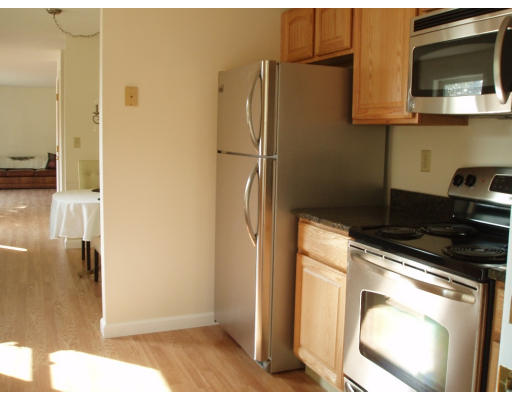 33 Rumbrook Road Leominster, MA 01453 - Photo 4 of 10 Gallery Image 4