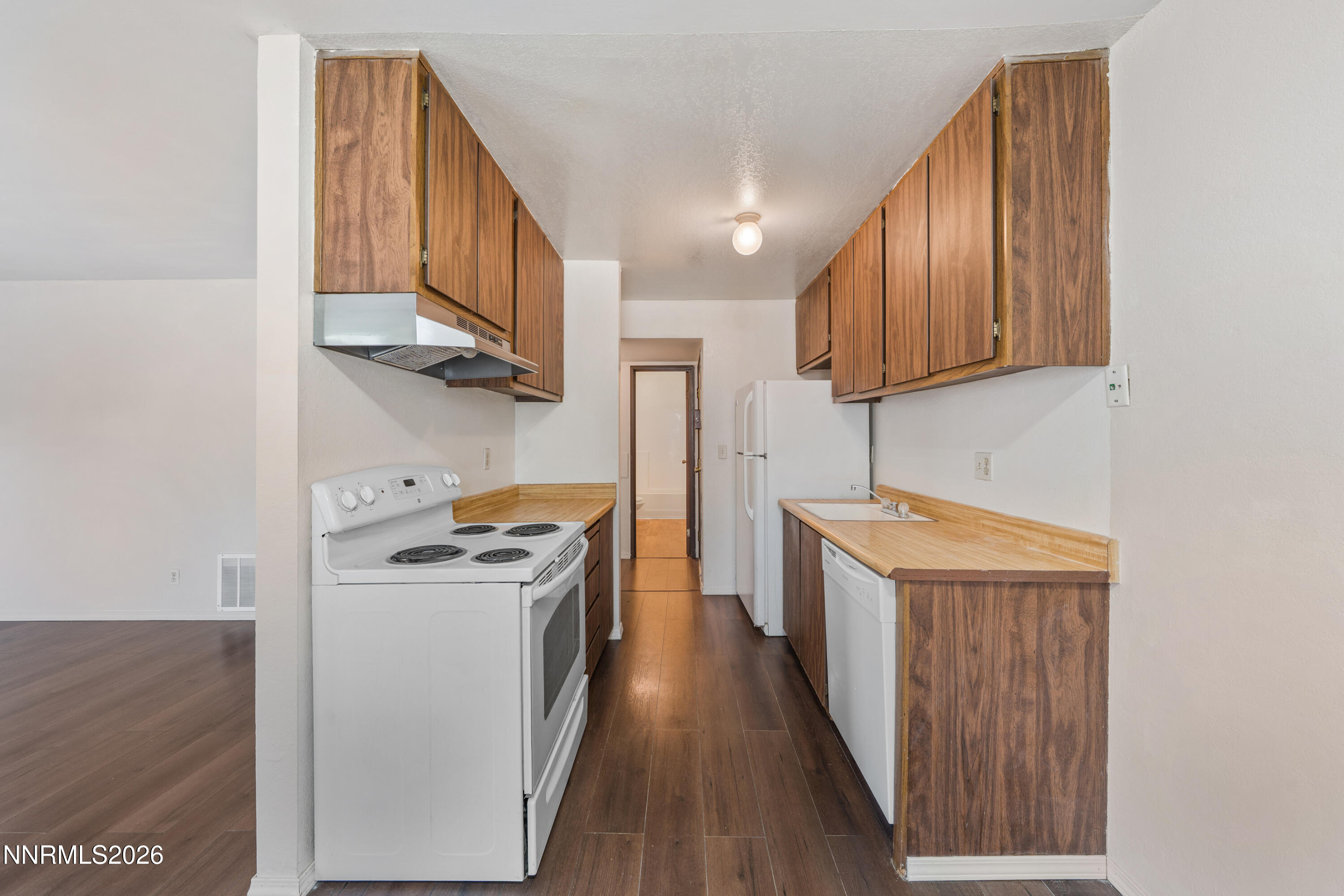 4602 Neil Road, Unit 61 Reno, NV 89502 - Photo 14 of 24 A7V07642