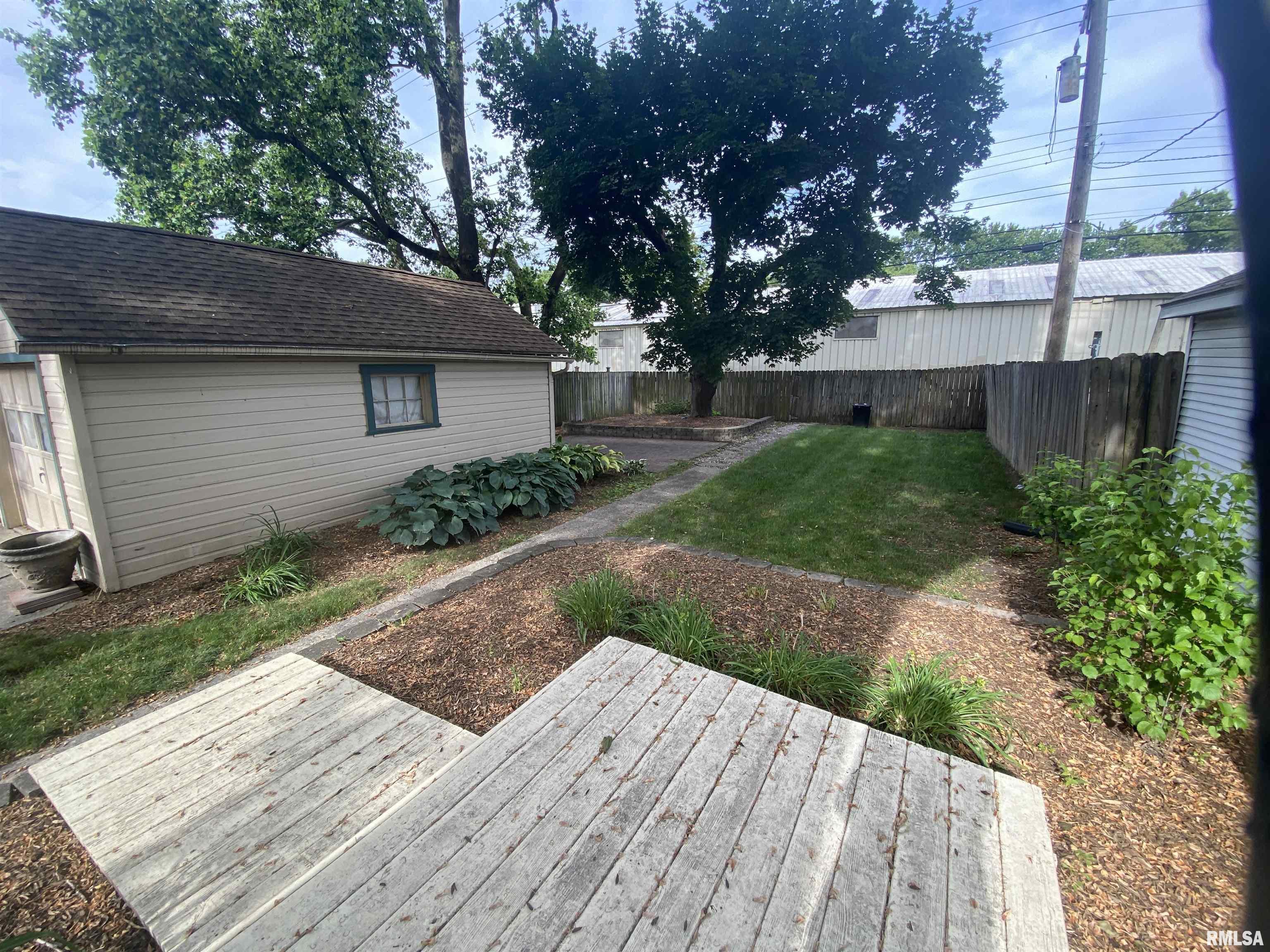 1811 South 4th Street Springfield, IL 62703 - Photo 17 of 40