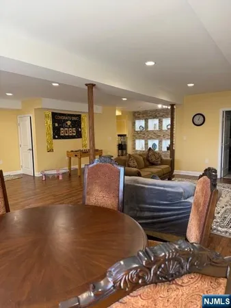 $8,200 | 4 Donna Drive, Fairfield, NJ 07004