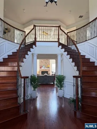 $8,200 | 4 Donna Drive, Fairfield, NJ 07004