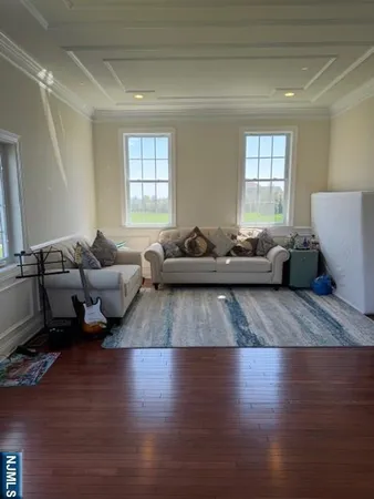 $8,200 | 4 Donna Drive, Fairfield, NJ 07004