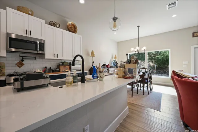 $399,000 | 135 West Pat Dolan, Blanco, TX 78606