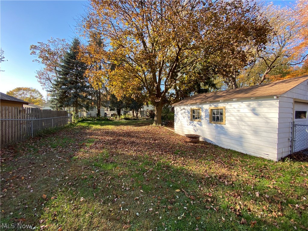 926 Nevin Street Akron, OH 44310 - Photo 6 of 31