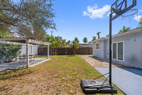 $450,000 | 2286 Northwest 81st Avenue, Sunrise, FL 33322