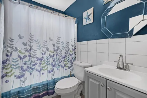$385,000 | 2286 Northwest 81st Avenue, Sunrise, FL 33322