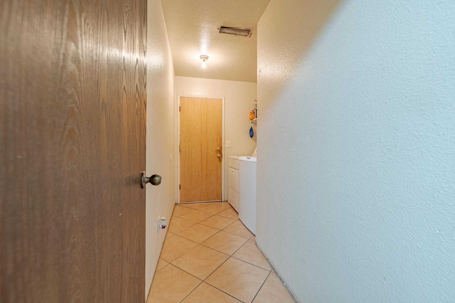 2394 Lance Street Merced, CA 95348 - Photo 21 of 36