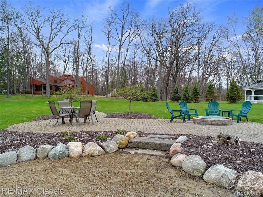 3371 Merrow Lane Howell, MI 48843 - Photo 49 of 51 DJI_0968.jpg