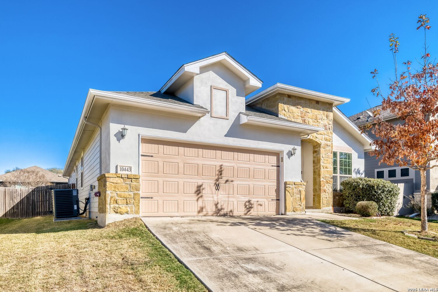 10443 Brisbane River Converse, TX 78109 - Photo 2 of 40