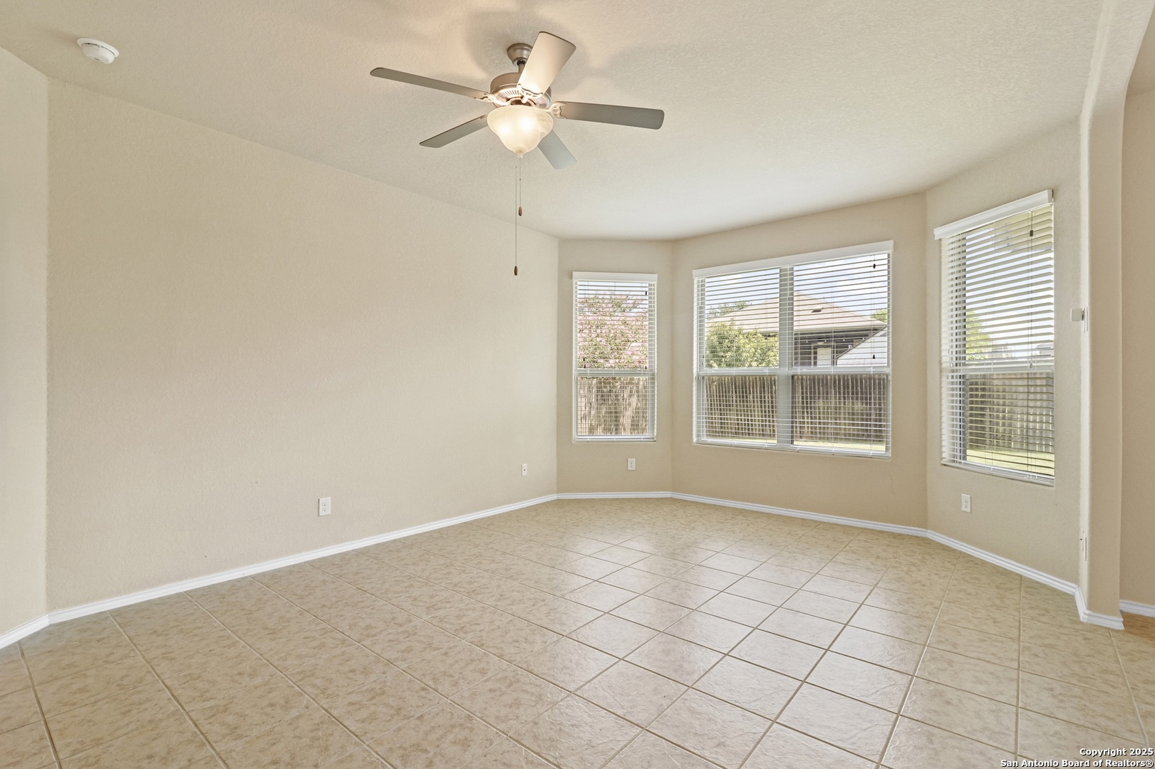 10443 Brisbane River Converse, TX 78109 - Photo 26 of 40