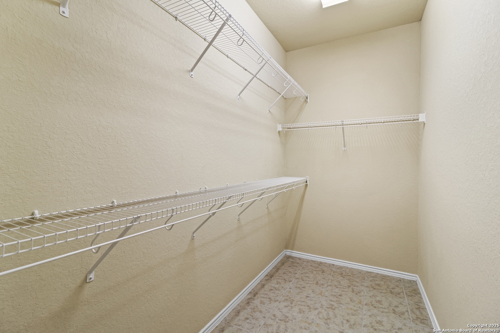 10443 Brisbane River Converse, TX 78109 - Photo 33 of 40