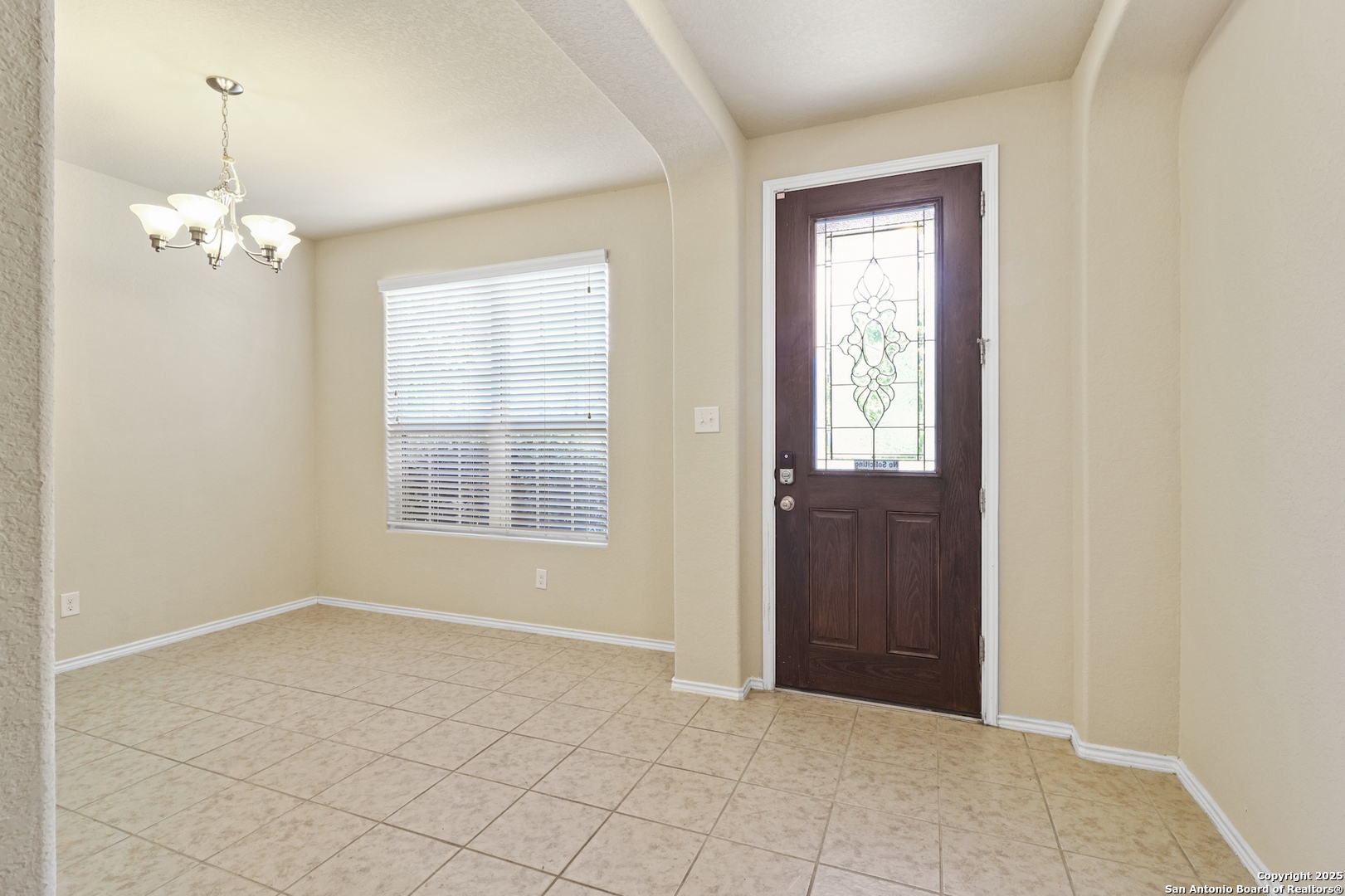 10443 Brisbane River Converse, TX 78109 - Photo 6 of 40