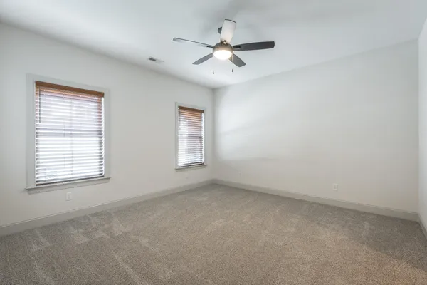 $2,700 | 3306 Stonecreek Drive, Chattanooga, TN 37405