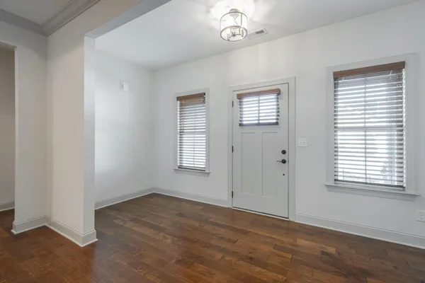 $2,700 | 3306 Stonecreek Drive, Chattanooga, TN 37405