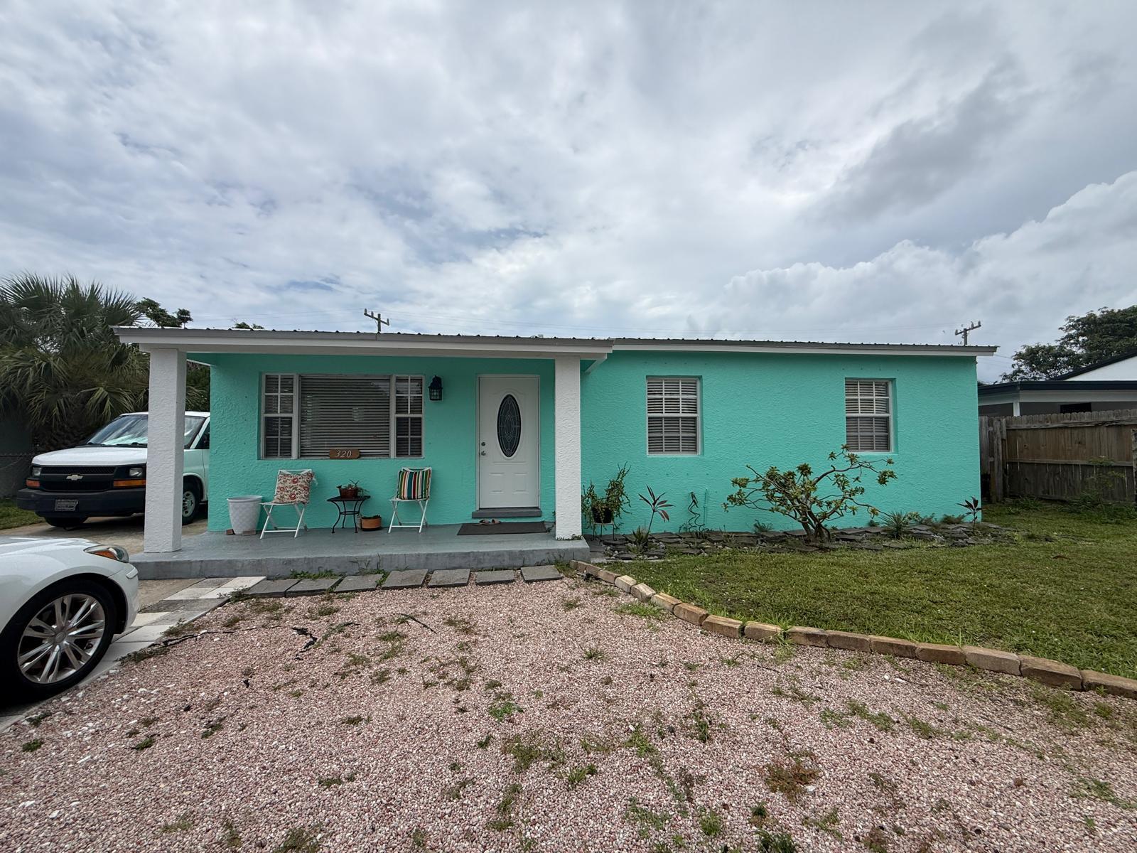 320 West 29th Street Riviera Beach, FL 33404 - Photo 2 of 28 WhatsApp Image 2026-06-10 at 1.12.02 PM
