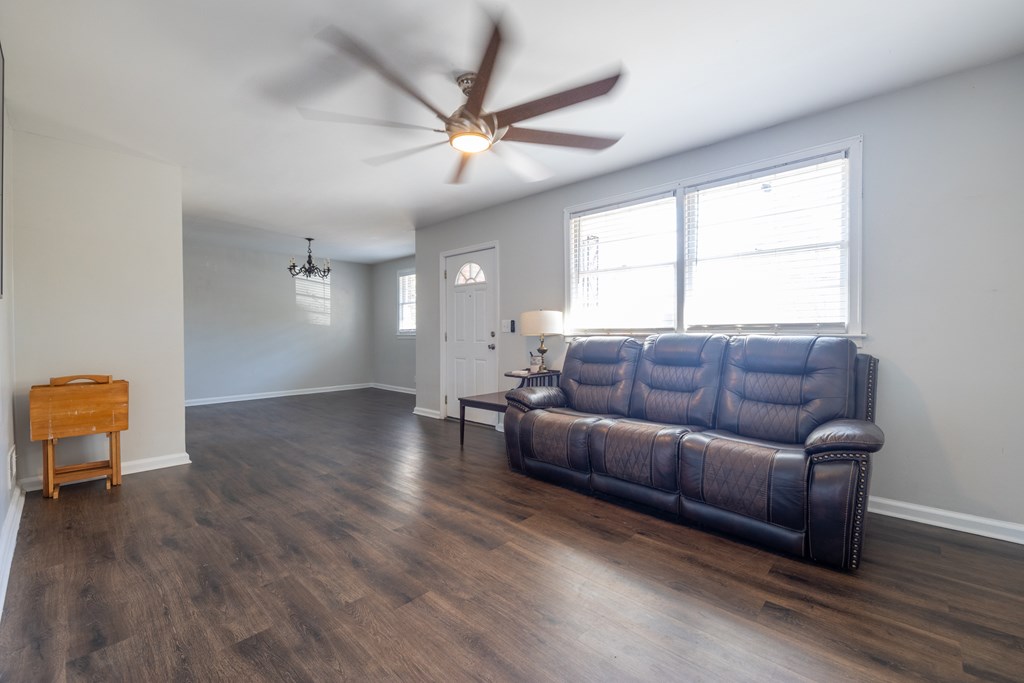 5823 Pratt Avenue Columbus, GA 31909 - Photo 4 of 18