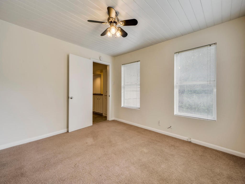 2819 San Gabriel Street, Unit B Austin, TX 78705 - Photo 18 of 20 a view of an empty room with a window