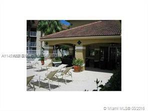 430 South Park Road, Unit 3302 Hollywood, FL 33021 - Photo 23 of 31 a view of living room with furniture