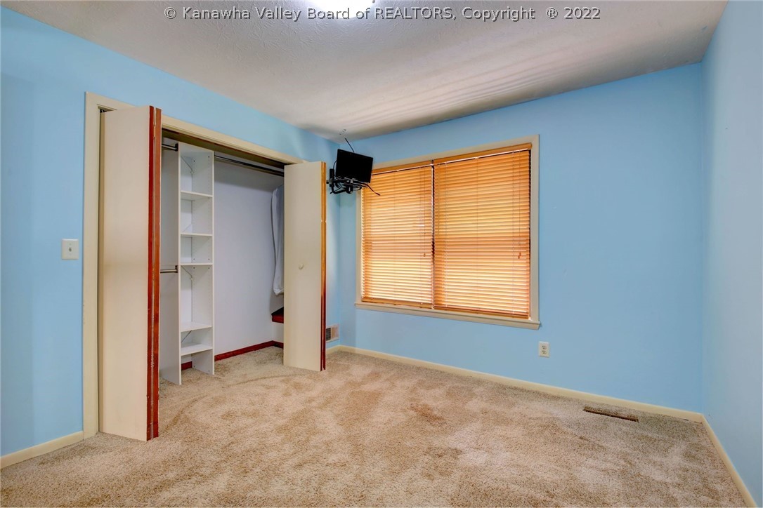 1415 Stonehenge Road Charleston, WV 25314 - Photo 28 of 47 Gallery Image 28